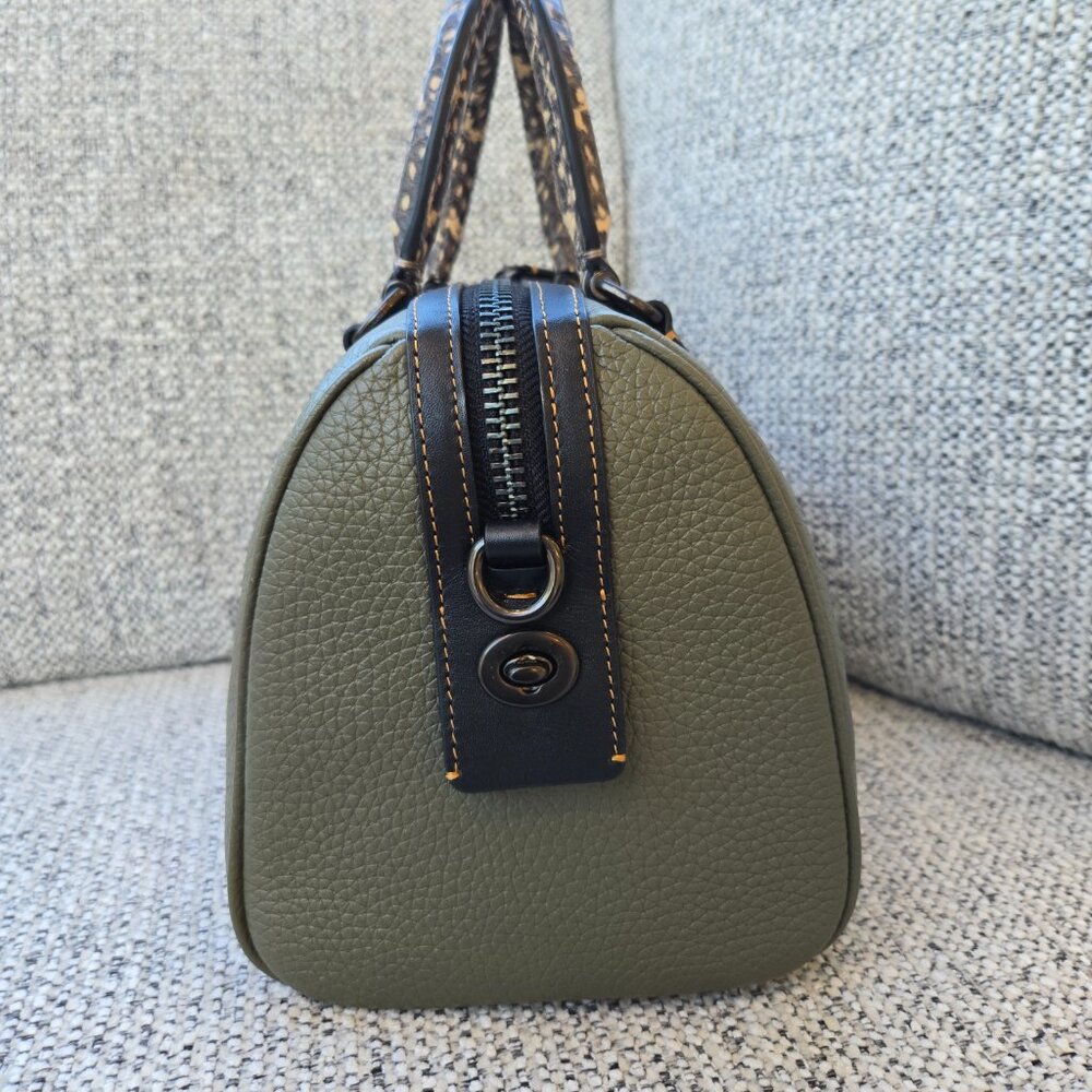 ❤️SOLD❤️ Coach Ruby Satchel 25 in Colorblock - Picture 10 of 16